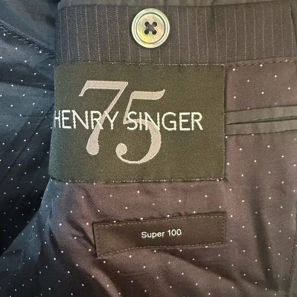 Hugo Boss Size 40R - Picture 2 of 10